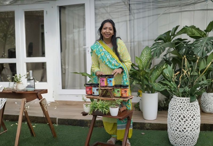 sakshi-mam-img